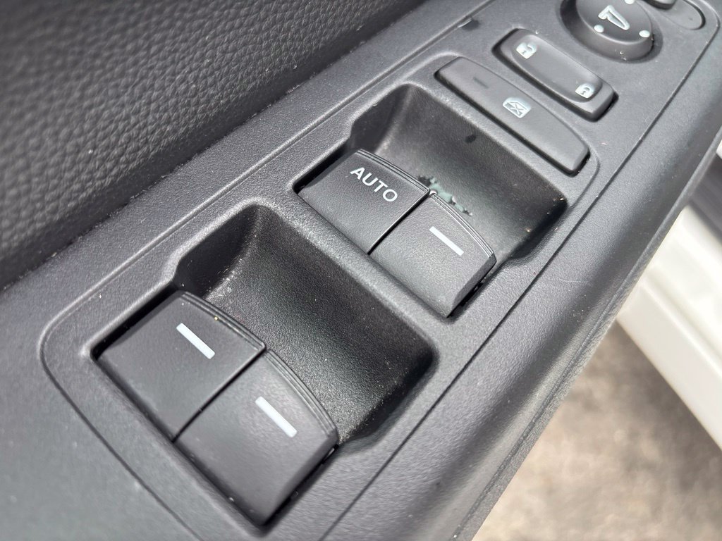Used 2023 Honda CR-V LX image 17