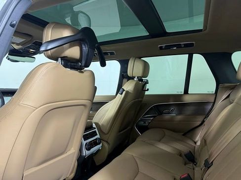New 2026 Land Rover Range Rover SE image 21