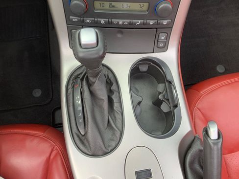 Used 2005 Chevrolet Corvette Convertible w/ Preferred Equipment Group RWD image 31