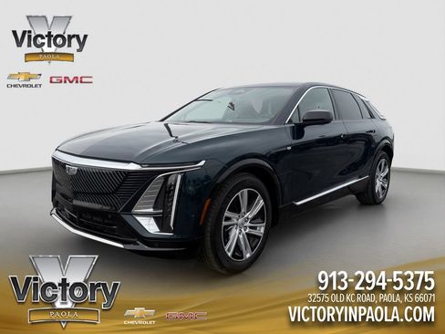 Used 2024 Cadillac Lyriq Tech AWD/4WD image 1