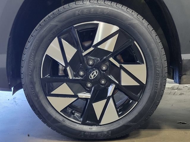 Used 2024 Hyundai Kona SEL AWD/4WD image 10