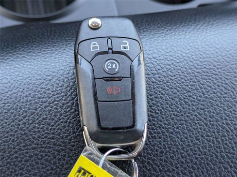 Used 2019 Ford F250 XLT w/ XLT Premium Package image 31