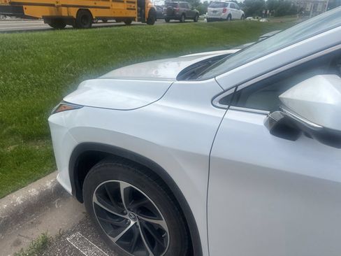 Used 2019 Lexus RX 450h AWD w/ Luxury Package image 21