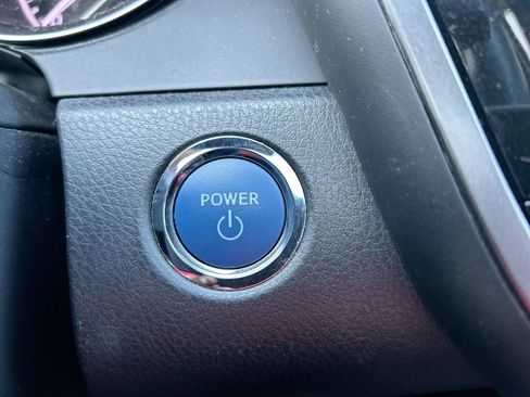 Used 2024 Toyota Camry XSE FWD image 18