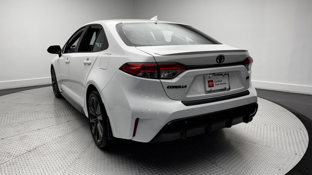 Used 2026 Toyota Corolla SE w/ SE Package FWD image 36