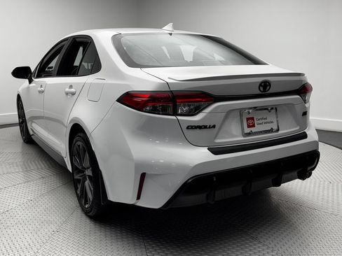 Used 2026 Toyota Corolla SE w/ SE Package FWD image 36