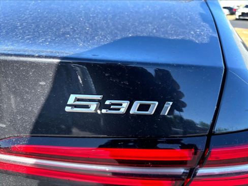 Used 2026 BMW 530i RWD image 24