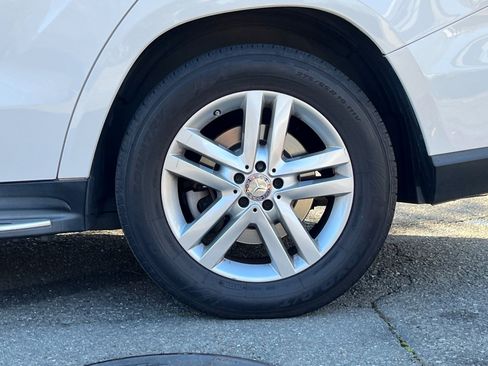 Used 2014 Mercedes-Benz GL 450 4MATIC image 6