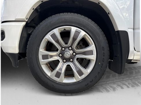 Used 2020 RAM 1500 Longhorn image 24