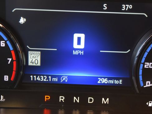 Used 2024 Ford Bronco Sport Badlands image 11