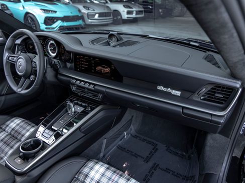 Certified 2025 Porsche 911 Turbo S AWD/4WD image 54