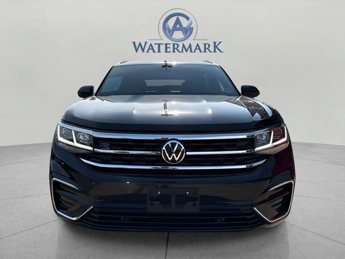 Used 2021 Volkswagen Atlas Cross Sport SEL R-Line w/ Cross Sport MDO Package FWD image 12