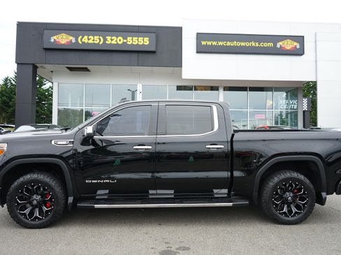 Used 2020 GMC Sierra 1500 Denali w/ Denali Premium Package AWD/4WD image 2