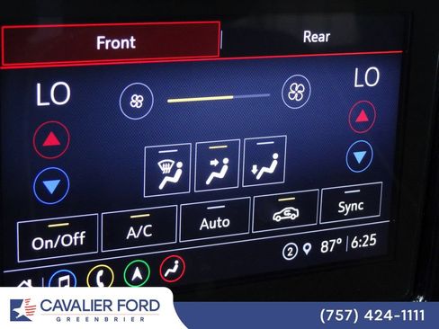 Used 2023 Chevrolet Traverse Premier w/ Redline Edition AWD/4WD image 30