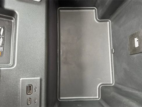 Used 2024 Chevrolet Silverado 1500 LTZ image 33