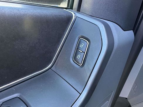 Used 2025 Ford F150 XLT w/ Equipment Group 301A Standard image 34