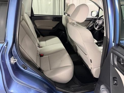 Used 2016 Subaru Forester 2.5i Premium w/ All-Weather Package AWD/4WD image 8