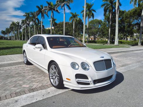 Used 2013 Bentley Flying Spur Flying Spur image 1