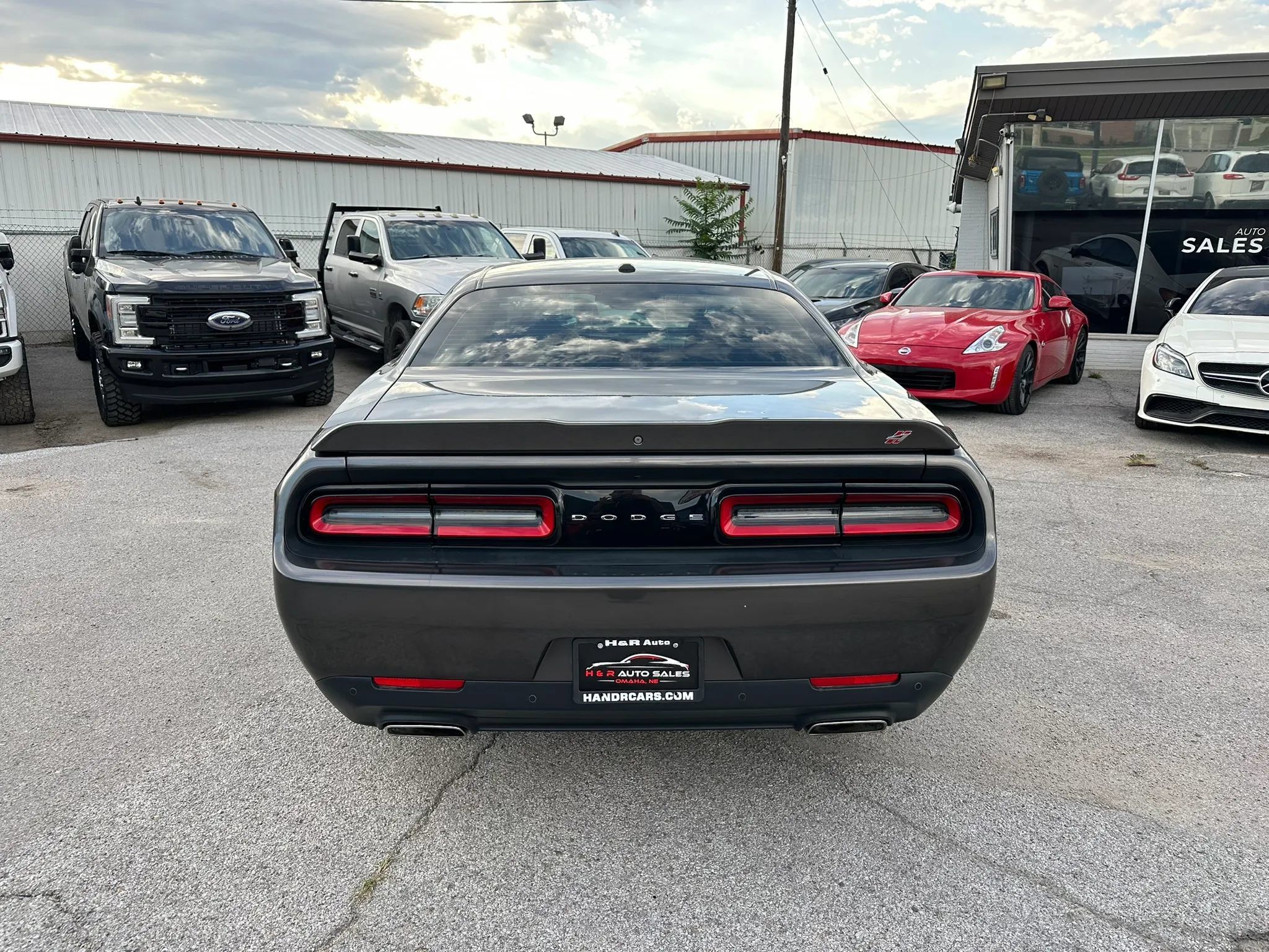 Used 2019 Dodge Challenger SXT w/ Driver Convenience Group AWD/4WD image 4