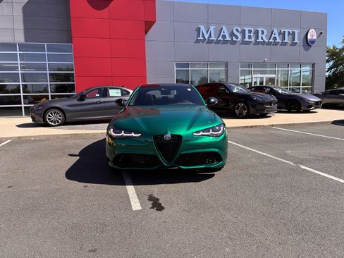 New 2025 Alfa Romeo Giulia AWD w/ Driving Assist Package image 3