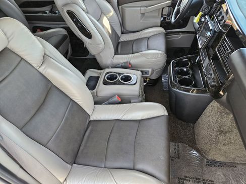 Used 2023 Chevrolet Express 2500 Work Van image 19