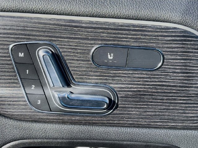 Used 2026 Mercedes-Benz GLA 250 4MATIC image 19