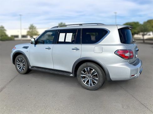 Used 2020 Nissan Armada SL w/ Premium Package image 3