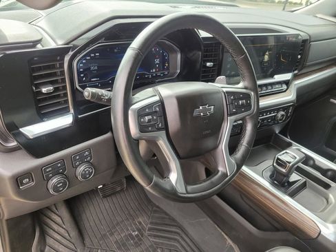 Used 2023 Chevrolet Silverado 1500 RST image 24