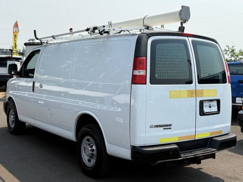 Used 2013 Chevrolet Express 2500 RWD image 8