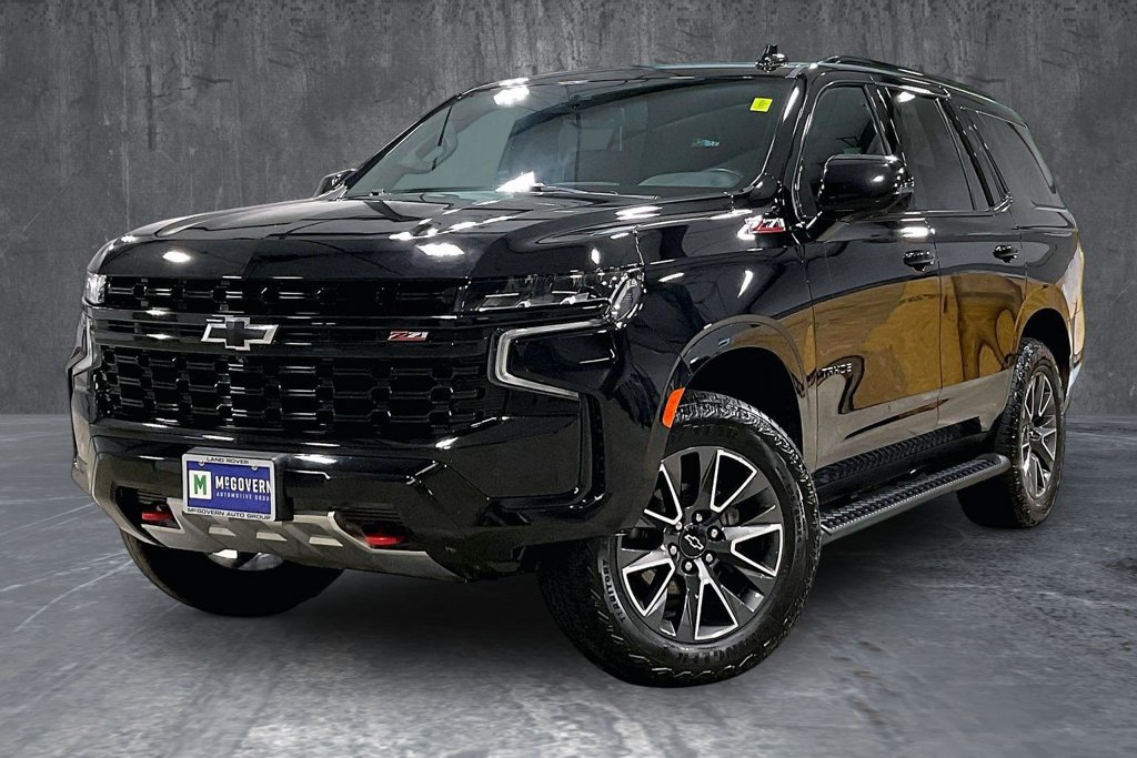 Used 2024 Chevrolet Tahoe Z71 w/ Luxury Package AWD/4WD image 1