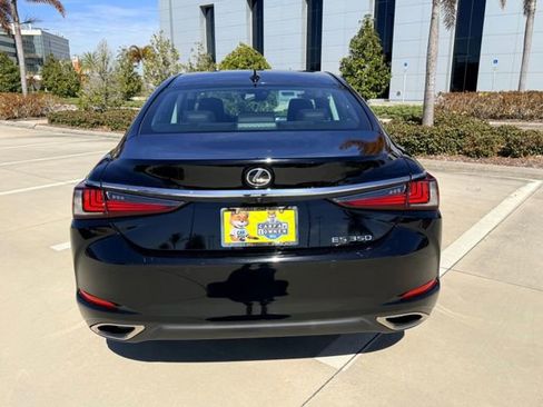 Certified 2024 Lexus ES 350 w/ Premium Package image 12