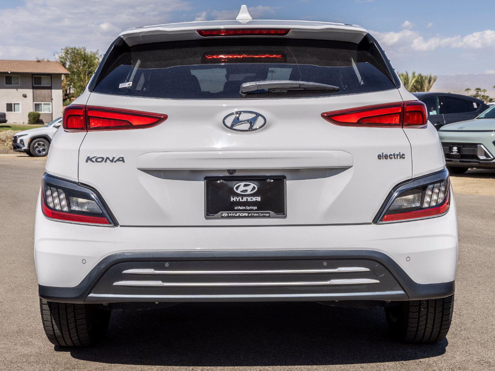 Used 2023 Hyundai Kona Limited FWD image 9