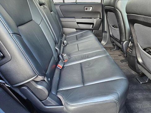 Used 2012 Honda Pilot Touring image 23