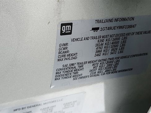 Used 2022 GMC Sierra 3500 SLT w/ SLT Convenience Package image 27