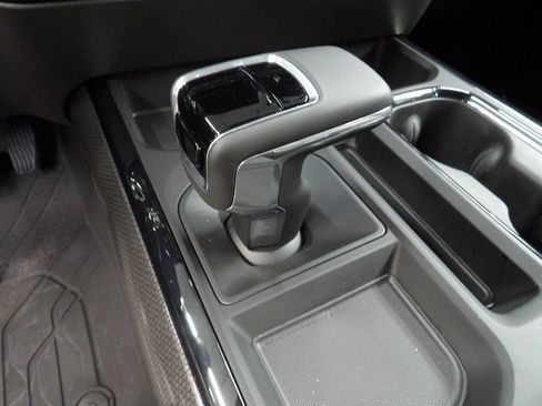 Used 2024 Chevrolet Silverado 1500 ZR2 AWD/4WD image 63