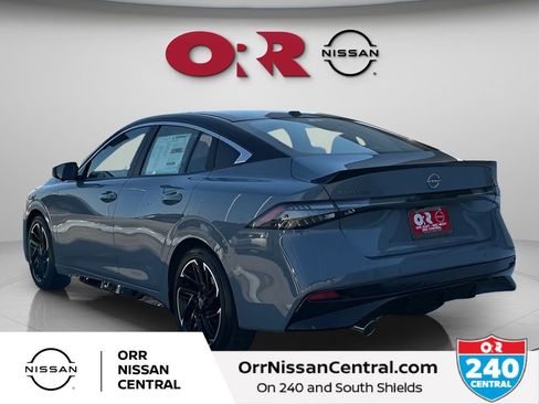 New 2026 Nissan Sentra SR w/ SR Premium Package FWD image 7