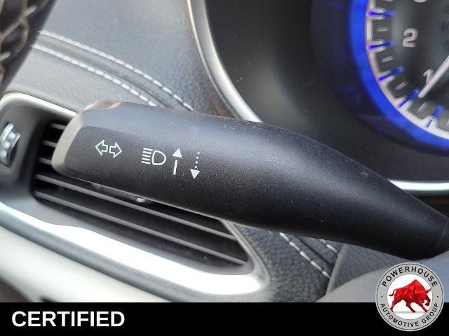 Used 2023 Chrysler Pacifica Limited FWD image 34