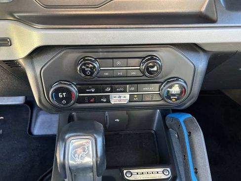 Used 2023 Ford Bronco Black Diamond AWD/4WD image 21