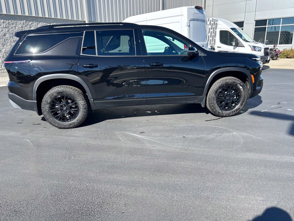Used 2026 Chevrolet Traverse Z71 w/ Driver Confidence Package AWD/4WD image 7