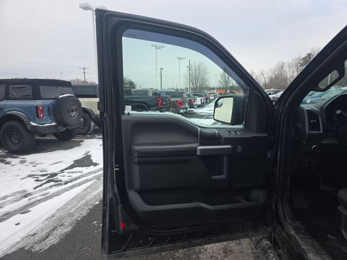 Used 2018 Ford F150 XLT w/ Equipment Group 302A Luxury image 18