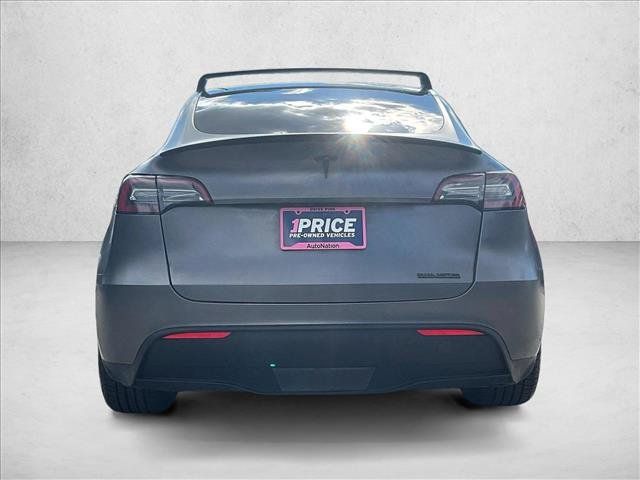 Used 2023 Tesla Model Y Performance AWD/4WD image 4