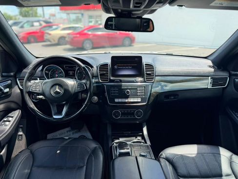 Used 2019 Mercedes-Benz GLS 450 4MATIC w/ Premium 1 Package image 19