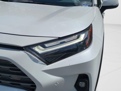 Used 2025 Toyota RAV4 Limited w/ Weather Package image 9