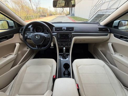 Used 2018 Volkswagen Passat 2.0T S image 18