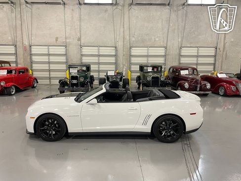 Used 2013 Chevrolet Camaro ZL1 image 5