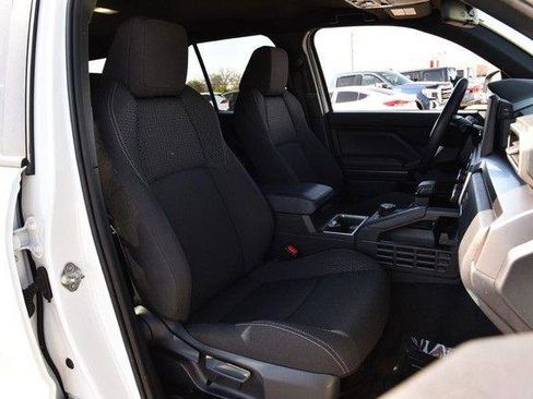 Used 2025 Toyota 4Runner SR5 image 21