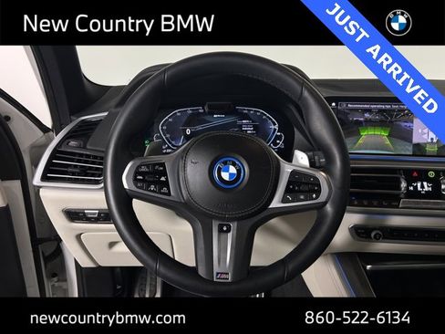 Used 2022 BMW X5 xDrive45e w/ M Sport Package image 16