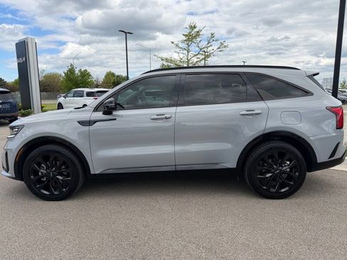 Used 2022 Kia Sorento SX FWD image 3