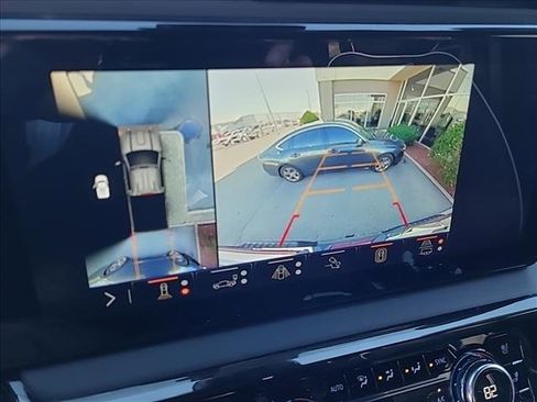 Used 2025 GMC Sierra 2500 AT4X image 14