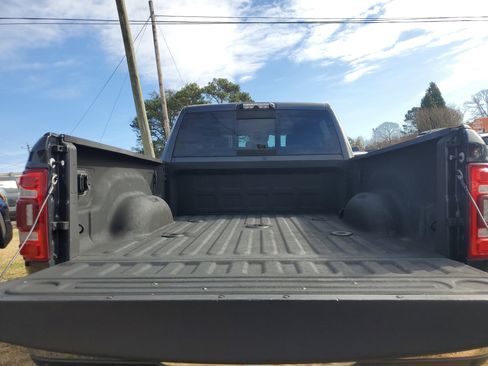 Used 2019 RAM 2500 Limited image 8